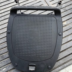 ヤマハ　シグナスX  　リアボックス取付キャリアの画像