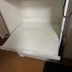 【0円／木製食器棚】の画像