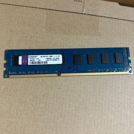 DDR3 4GB×7セット (ラグ) てだこ浦西のPCパーツの中古あげます・譲り