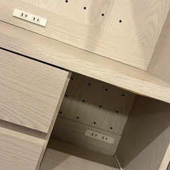 LOWYA   食器棚の画像