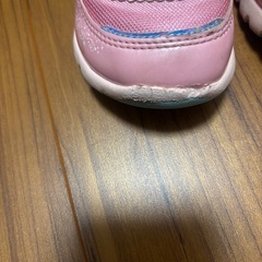 アリエル　スニーカー　16センチの画像