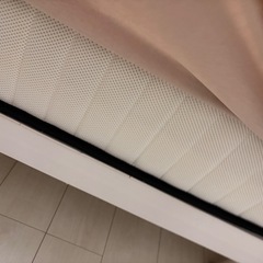 引き取り限定　セミダブルベッド　　美品の画像