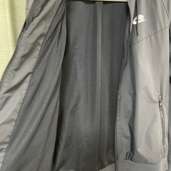 NIKE ナイキ　ナイロンパーカー ウィンドブレーカー　サイズM  黒 ブラック ナイロンジャケット ウィンドランナー の画像