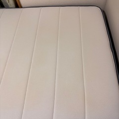 【シングルサイズのベッドフレーム＋マットレス セット】の画像