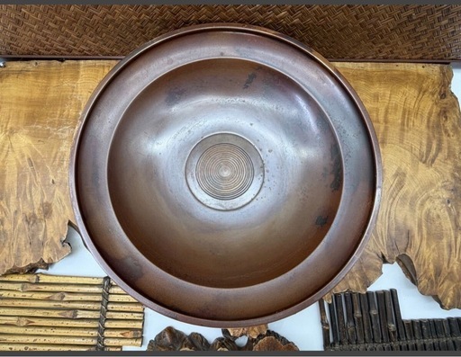 時代物 高岡銅器 名工 吉野竹治 作 双型鋳銅製 平丸水盤 着色 立川善太郎 在銘 共箱 良品 伝統工芸 和骨董 和美術 古玩 華道具 花器 茶道具