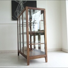 チーク総無垢 ガラスパンケース6枚扉Med ショーケース コレクションケース 陳列棚 店舗什器 ガラスケース 飾り棚 真鍮金物 の画像