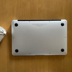 MacBook Air 11.6インチ Mid2011 USキーボード Core i7 4GBメモリ 1TBSSD換装 バッテリー新品
の画像
