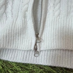 【未使用新品】パーカー|薄手ニット生地|秋服| アウターの画像