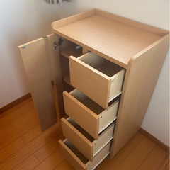 取りに来てくださる方限定　収納家具の画像