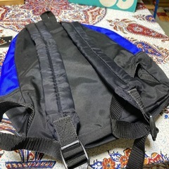 アディダスリュックサックの画像