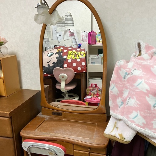 ドレッサー (薩本美鈴) 徳重のドレッサーの中古あげます・譲ります