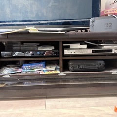 小さな子供に向いているTV台の画像