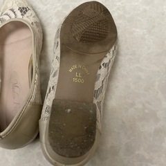 24.5cmのパンプスの画像