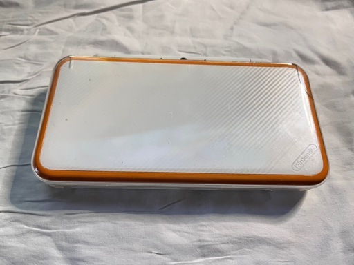 Nintendo 2DS LL 