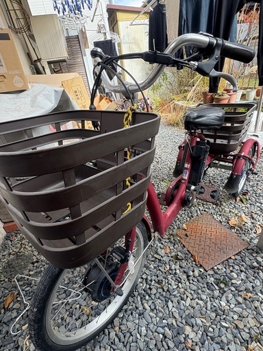 ブリヂストン電動アシスト三輪自転車