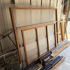 鉄   木材 波とたんの画像