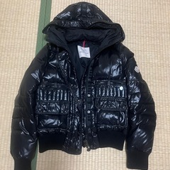 モンクレール　ダウン　レディースの画像