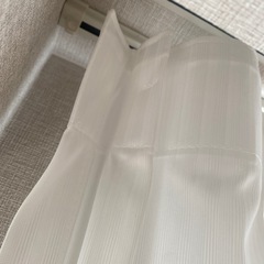 カーテンの画像