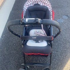 combiベビーカーの画像