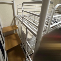 ニトリ 高さ2段階式階段付きロフトベッド
の画像