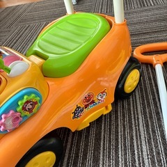 アンパンマン よくばりビジーカー  の画像