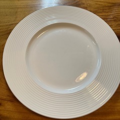 ディナー皿の画像