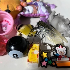 ◎無料で差し上げます◎おもちゃ　キーホルダー　ガチャガチャなどの画像