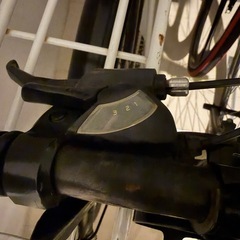 クロスバイク27段ギア搭載の画像