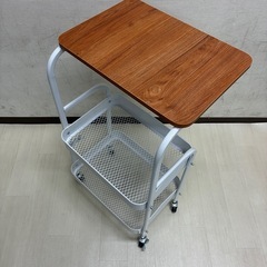 未使用品　キャスターワゴン 3段　ストッパー付き 天板付き ウッドの画像