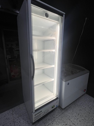 リーチインショーケース〔冷蔵庫〕　290L