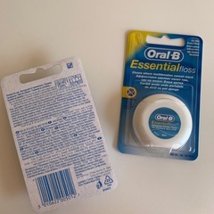 【新品・未使用】Oral-B デンタルフロス Essential floss 50mの画像