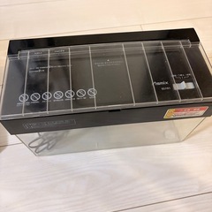 引き取り限定　動作品　 21.5インチ　
パソコンモニター、シュレッダー　動作品の画像