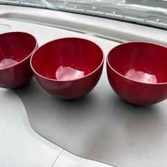 お皿のセット（3人分）の画像