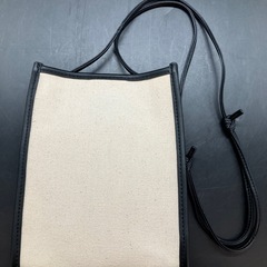 yuue'ミニショルダーバッグの画像