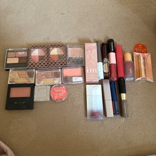 メイクコスメまとめ売り (ぽぽ) 島松の化粧品の中古あげます・譲ります