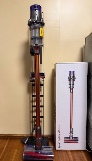 dyson cyclone v10 fluffy ダイソン サイクロン 掃除機