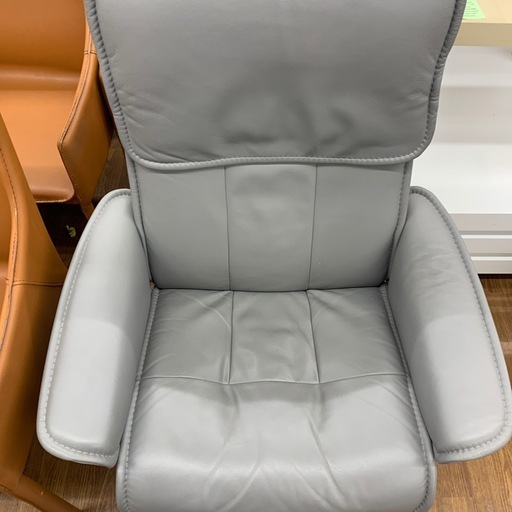 【軽トラ無料貸し出し】【Ekornes】【ストレスレスチェア】【トレファク所沢店】