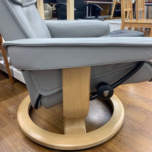 【軽トラ無料貸し出し】【Ekornes】【ストレスレスチェア】【トレファク所沢店】