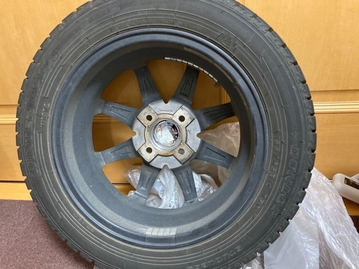 【値下げしました】ダンロップスタッドレスタイヤ　155/65R14　2022年製　4本　ホイール付き