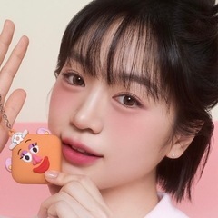 CLIO クリオエッセンシャルリップチークタップブラー  TOY STORY ミスターポテトヘッド 01の画像