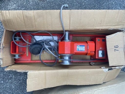 ケーブル　小型ウィンチ　E-5222w 電気工事　