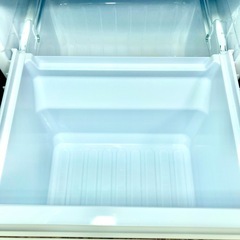 ★大阪全域送料無料★安心3ヶ月保証★2020年製シャープ2ドア冷凍冷蔵庫の画像
