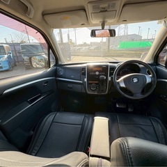 【支払総額14.8万円】王道の軽自動車ワゴンRリミテッド車検令和9年3月機関良好 内外装良好 社外テールなどカスタムされてカッコよくなってます！の画像
