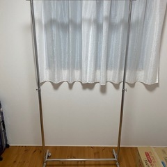 【美品】パイプハンガーラックの画像
