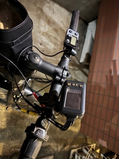 【3/1まで】最終値段　スポーツタイプ電動自転車【前後カメラ付き】