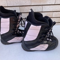 スノーボード　ブーツ
の画像