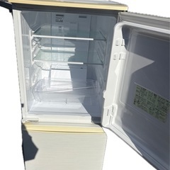 シャープ　　ノンフロン冷蔵庫の画像