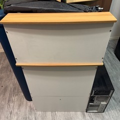 カウンターテーブル　デスク　レジの画像