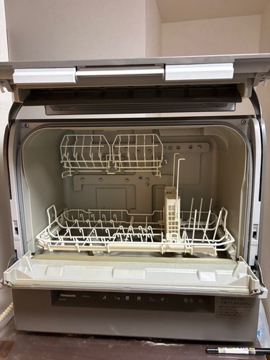 【やや難有】値下げしました Panasonic NP-TSK1-H 食器洗い乾燥機 2021年製