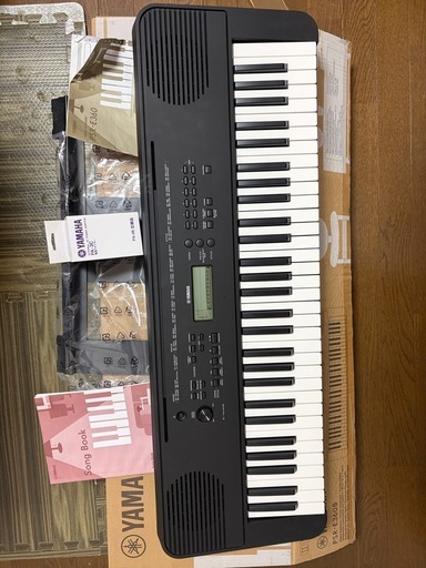 ヤマハ ポータブルキーボード 61鍵盤 ブラック PSR-E360B